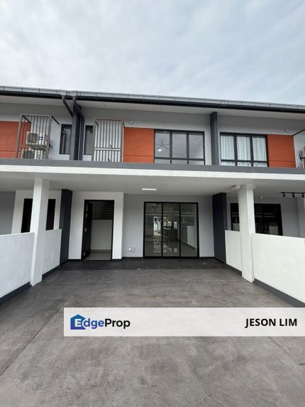 Casira 3 Bukit Raja @2 Storey with Kitchen 20X75 4R3B for Sale RM2,200, Selangor, Klang