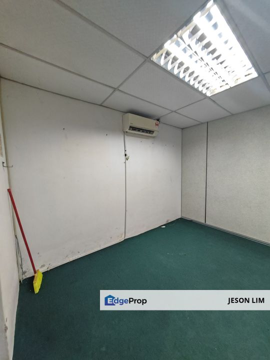 Klang Bukit Tinggi 1 Facing LRT 3 @First Floor Office 22X75 for Rent, Selangor, Klang