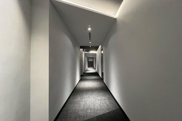 The MET Corporate Towers