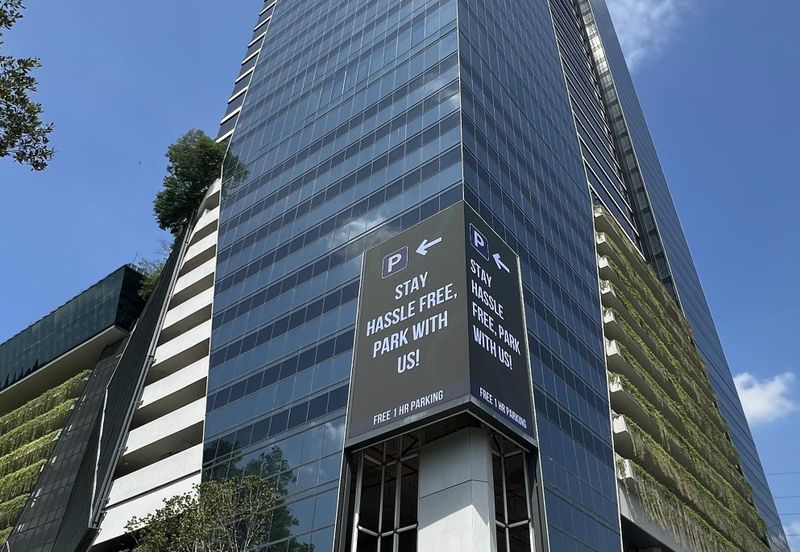 The MET Corporate Towers