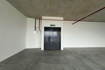 The MET Corporate Towers