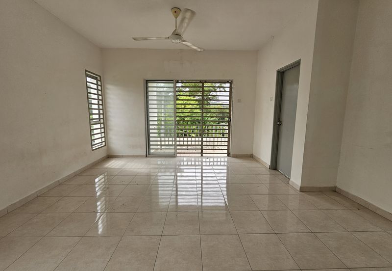 Taman Cempaka, Bandar Baru Salak Tinggi