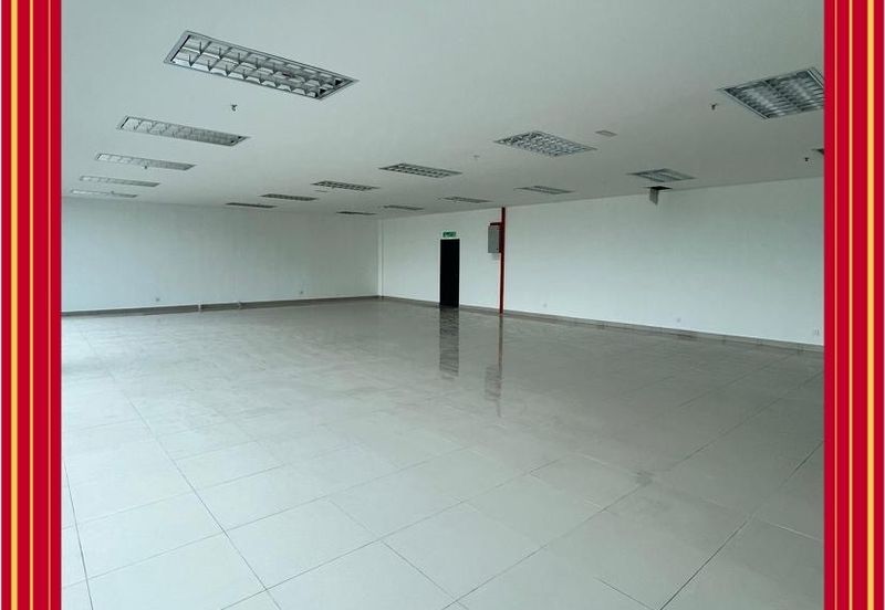 West Port, Pulau Indah