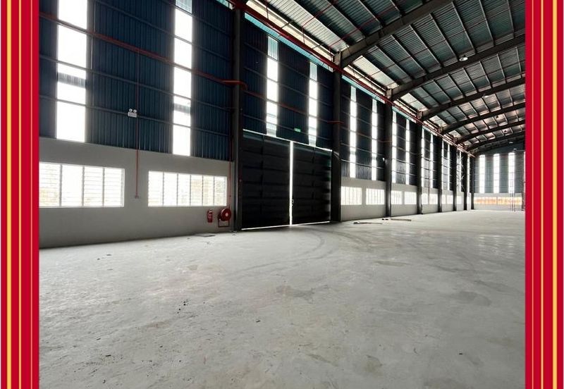 West Port, Pulau Indah