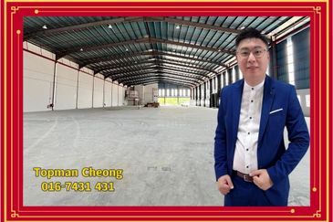 West Port, Pulau Indah