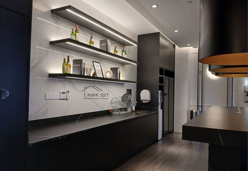 The MET Corporate Towers