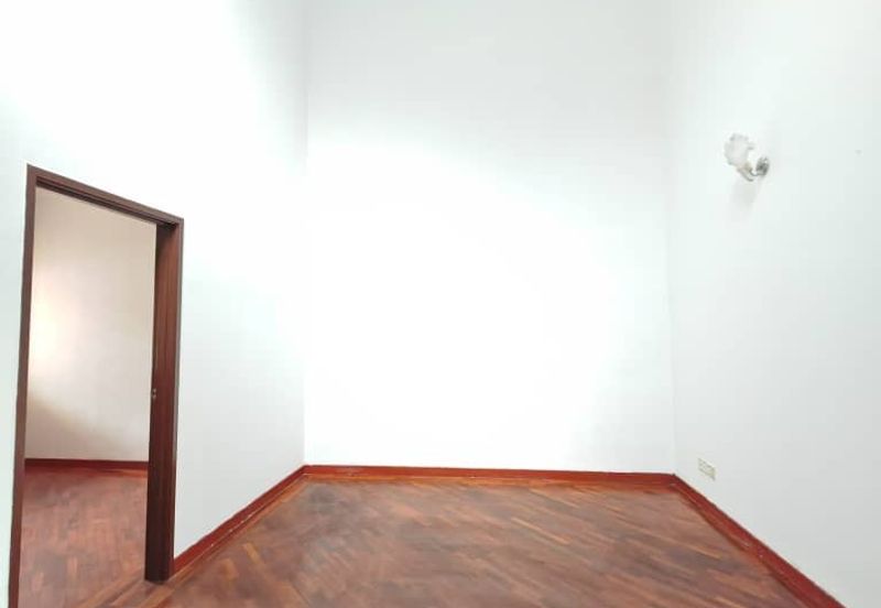 Subang Bestari 2sty house