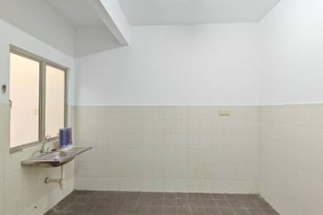 Subang Bestari 2sty house