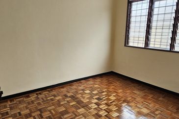 Taman Saujana Puchong