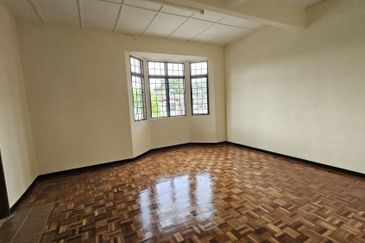 Taman Saujana Puchong