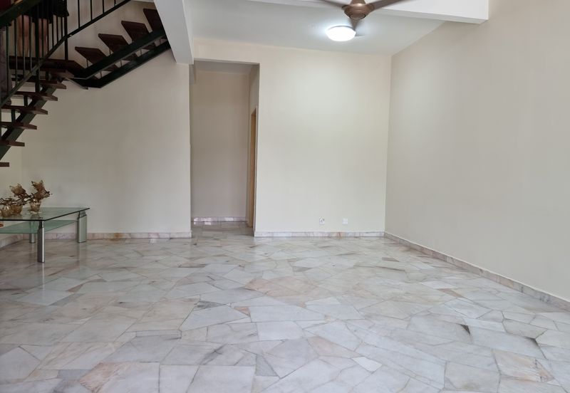 Taman Saujana Puchong