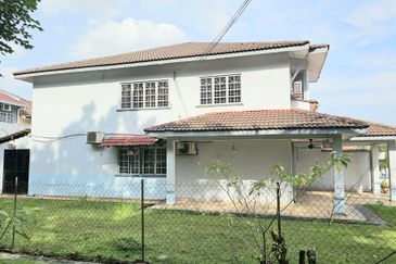 Taman Saujana Puchong