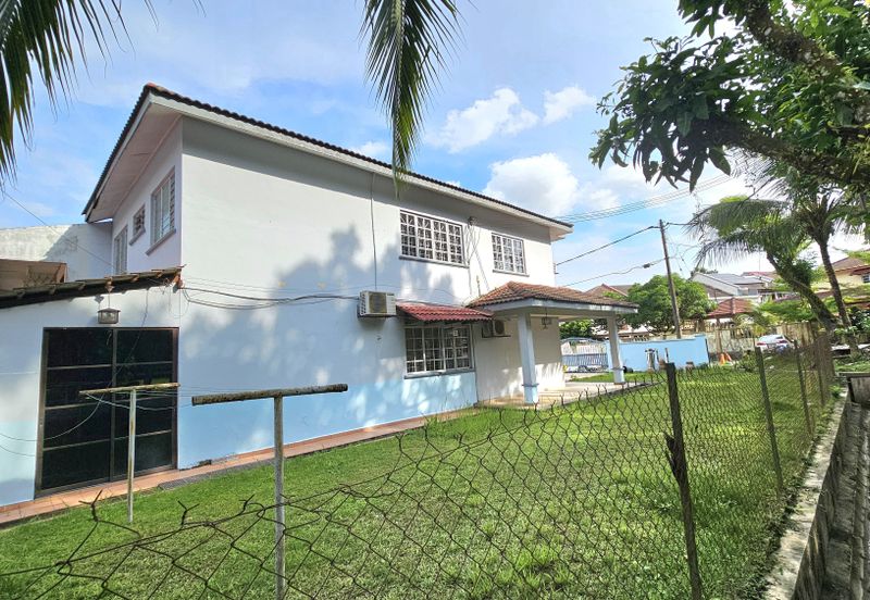 Taman Saujana Puchong