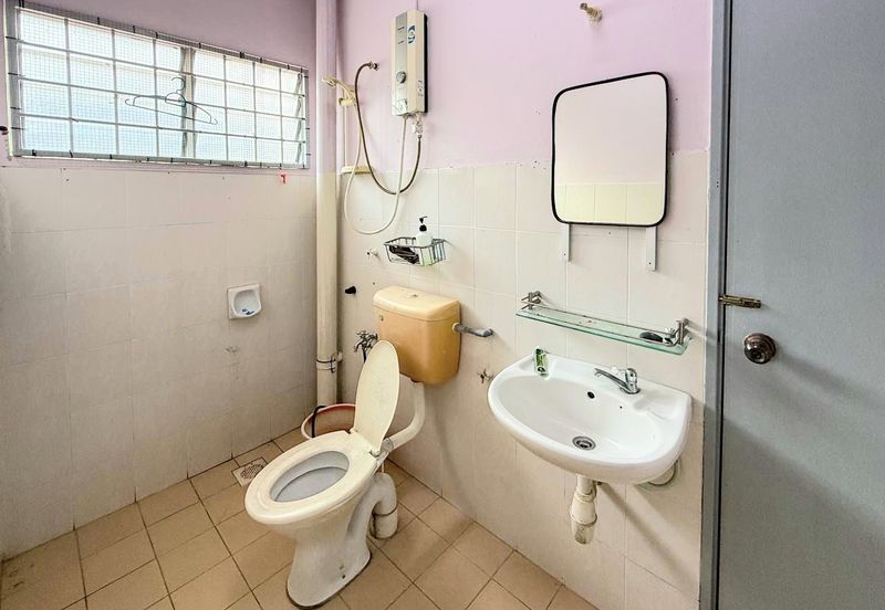 Taman Saujana Puchong