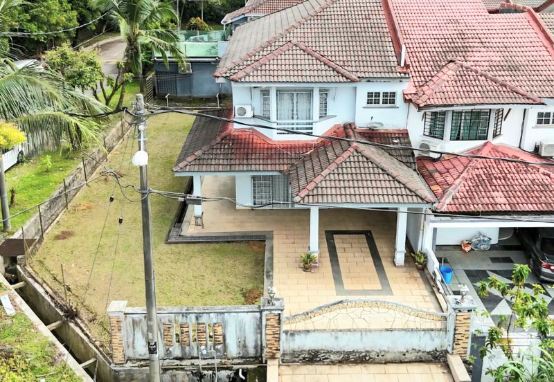 Taman Saujana Puchong