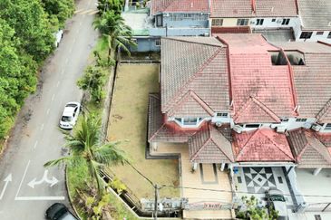 Taman Saujana Puchong