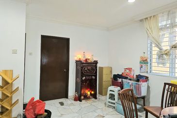 Taman Saujana Puchong