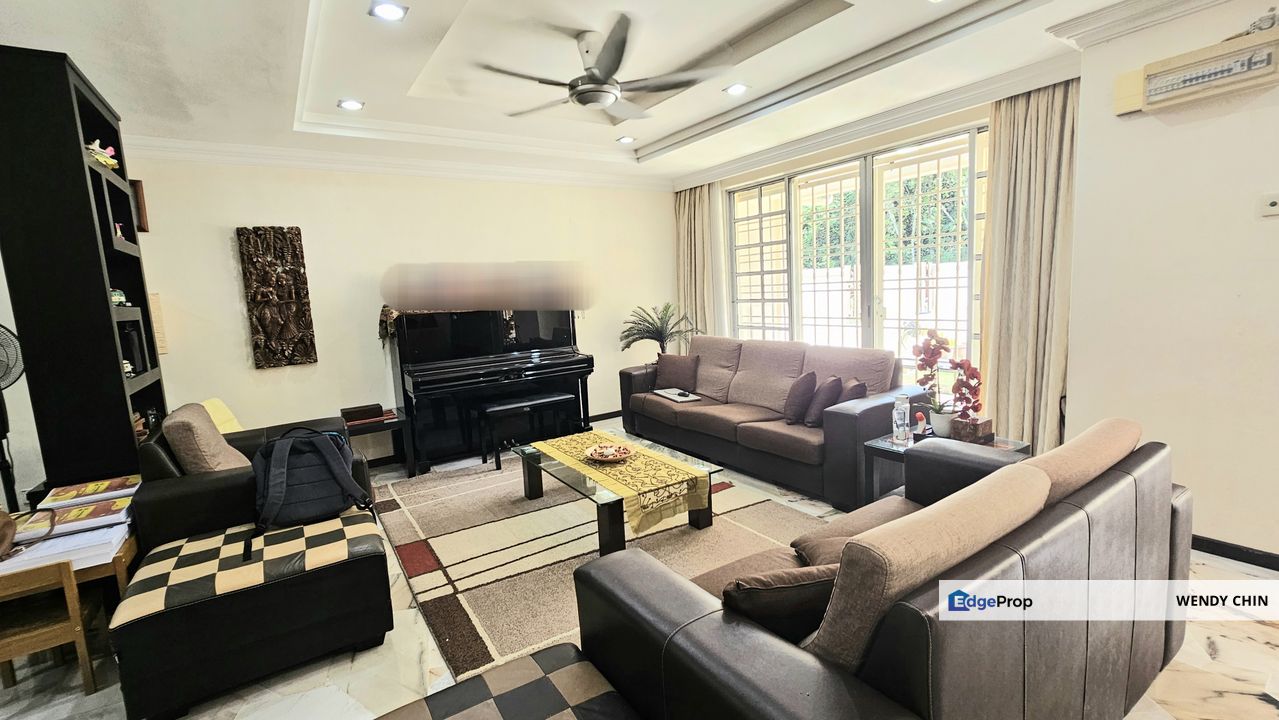 Tasefully renovated, Selangor, Puchong South