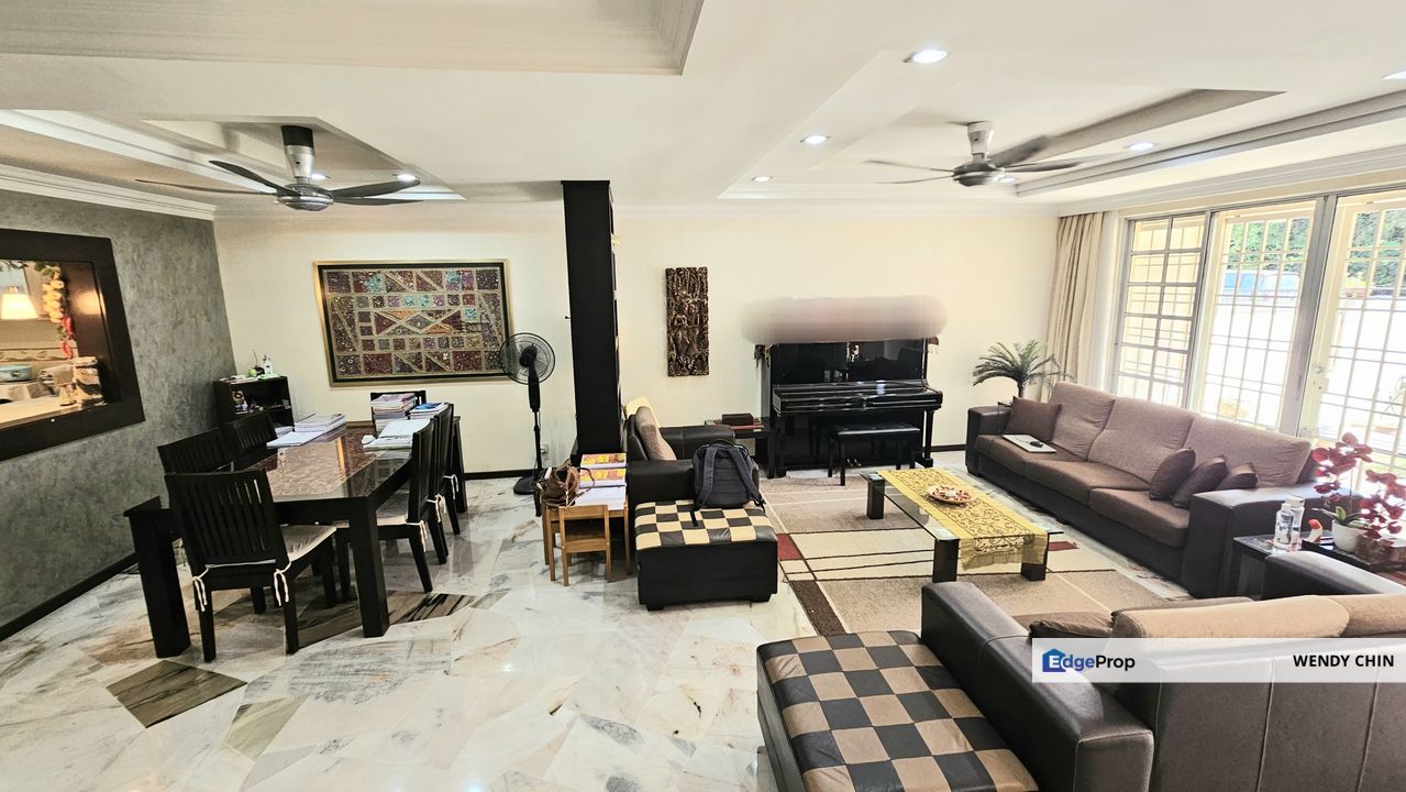 Tasefully renovated, Selangor, Puchong South