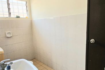 Taman Saujana Puchong