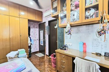 Taman Saujana Puchong