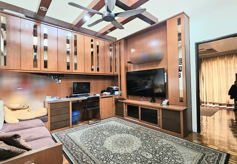 Taman Saujana Puchong