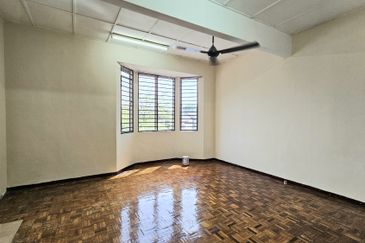 Taman Saujana Puchong