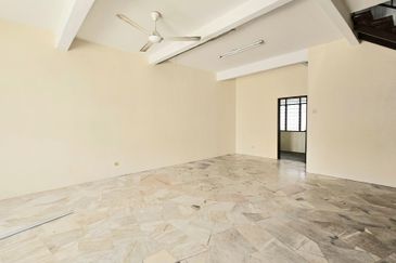 Taman Saujana Puchong