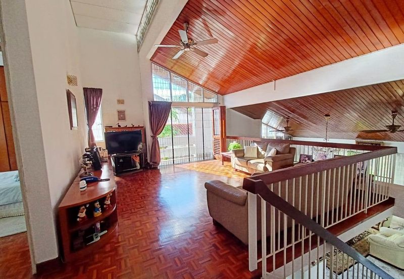  PULAU TIKUS BUNGALOW SPACIOUS