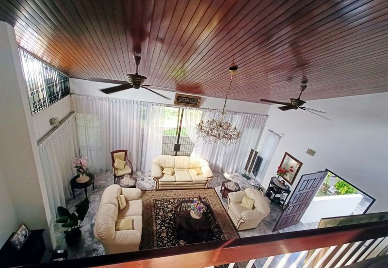  PULAU TIKUS BUNGALOW SPACIOUS