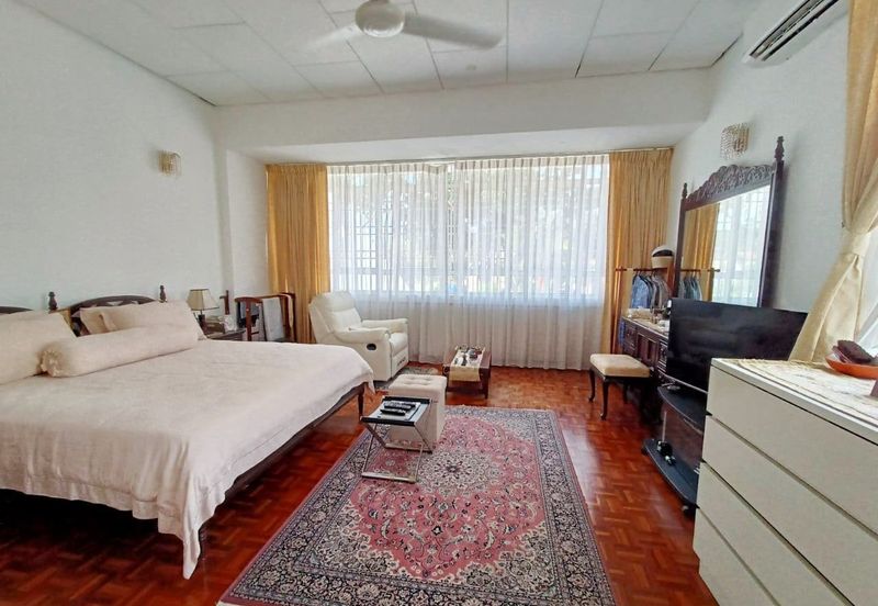  PULAU TIKUS BUNGALOW SPACIOUS