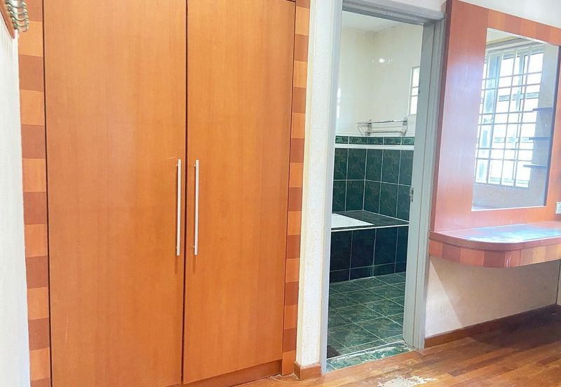 Jalan Pantai Aziz Ibrahim