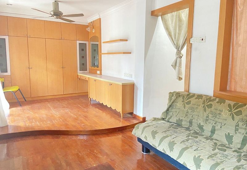 Jalan Pantai Aziz Ibrahim