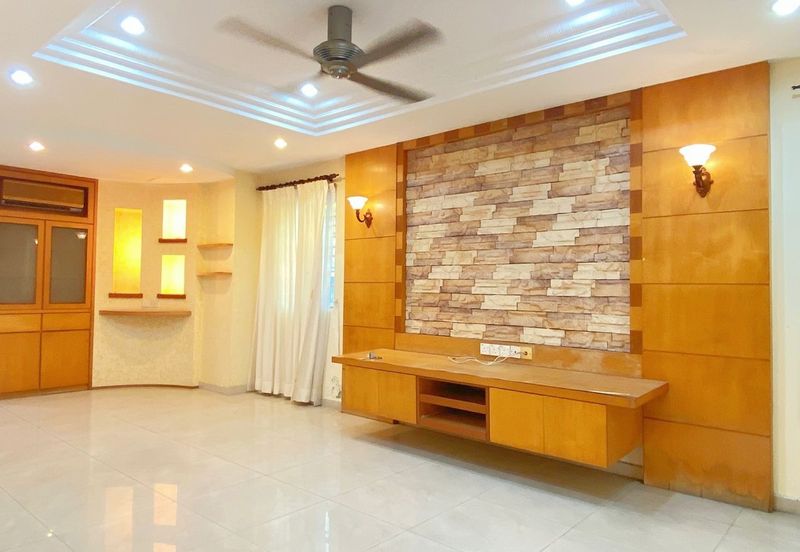 Jalan Pantai Aziz Ibrahim