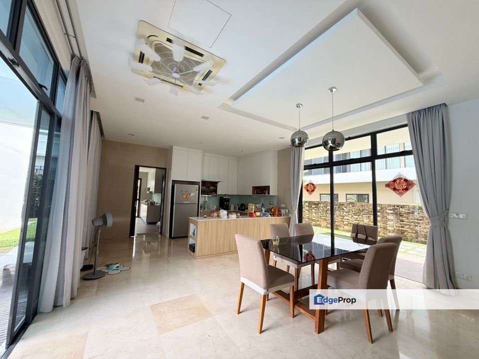 East Ledang Iskandar Puteri 2 Storey Bungalow for Sale/Rent, Johor, Nusajaya