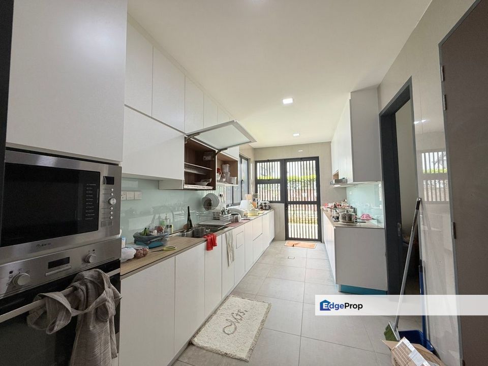 East Ledang Iskandar Puteri 2 Storey Bungalow for Sale/Rent, Johor, Nusajaya