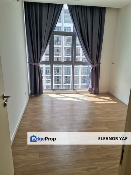 Lakefront Residence for Sale in Serin Resindece MMU Cyberjaya, Selangor, Cyberjaya