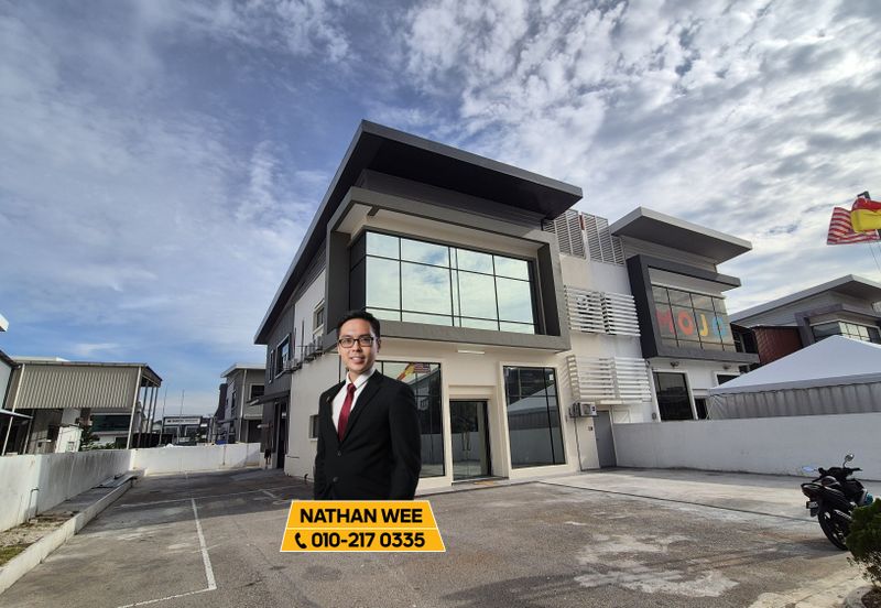 R297 Gateway 16, Bukit Raja | Semi-D Factory | For Rent | Good Exposure