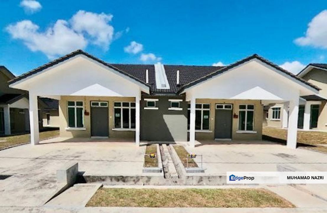 KOTA TINGGI - SEMI-D SETINGKAT RM3xxK | PENJAWAT AWAM | EXTRA LAND, Johor, Kota Tinggi