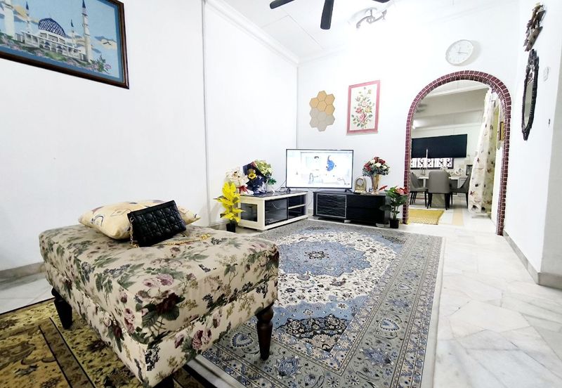 Tebrau Desa Jaya Teres Setingkat 4 bilik