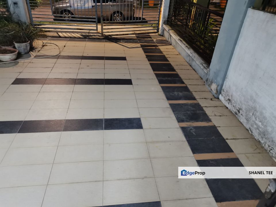 Taman Seri Impian Kluang Double Storey Terrace House For Rent, Johor, Kluang