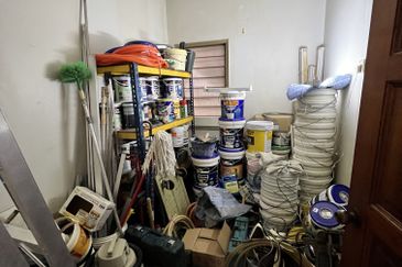 1k booking, full loan, 3r2b, freehold, cash back can arrange