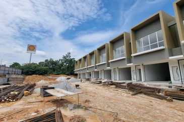 Bandar Baru Salak Tinggi