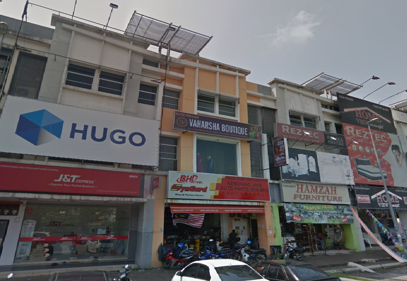 Kemuning Utama Commercial Centre