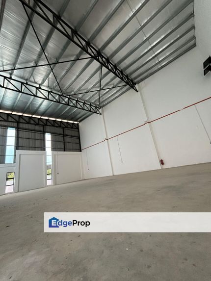 Taming Jaya Balakong Kajang Nilai Bangi Sepang Semi D Factory For Rent 3 Minutes to KL Seremban Highway 6500sqft Built Up, Selangor, Balakong