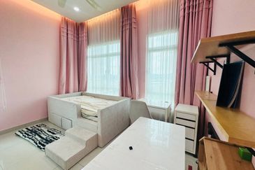 La Thea Residences @ 16 Sierra