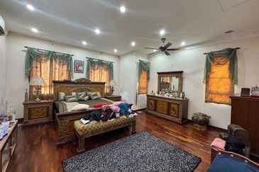 Port Klang (Pelabuhan Klang)