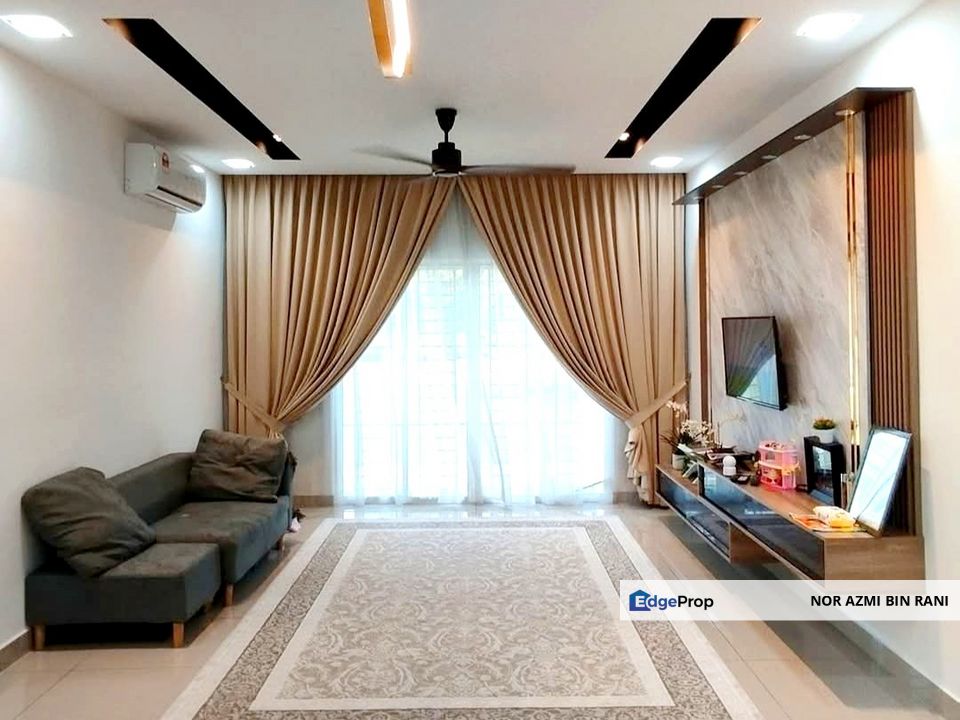 DENGKIL 1½ Storey Freehold Platinum Residence Lower Unit Townhouse for Sale, Selangor, Sepang