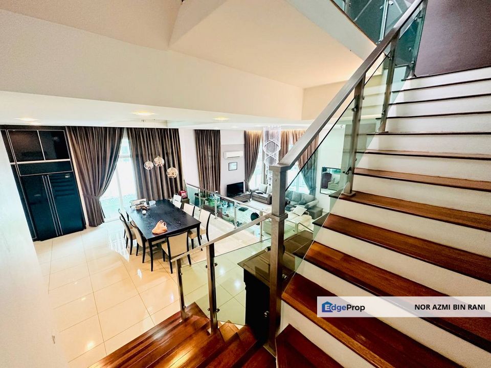 CYBERJAYA Clover Garden Residence Renovated Freehold 3 Storey Semi Detached for Sale , Selangor, Cyberjaya