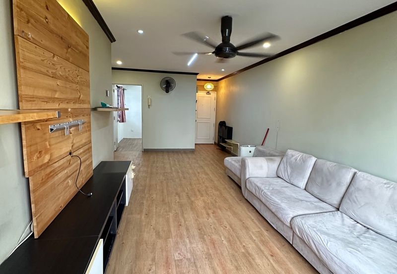 Danau Impian Condominium